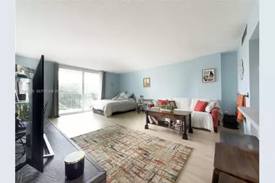 12500 NE 15th Ave #312, North Miami, FL 33161 - Photo 4