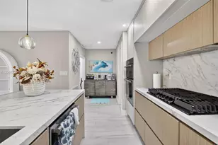 2711 Arthur St, Hollywood, FL 33020 - Photo 16