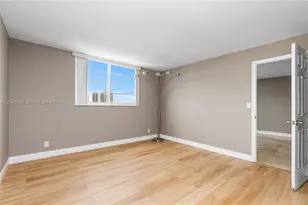 3545 NE 166th St, North Miami Beach, FL 33160 - Photo 22
