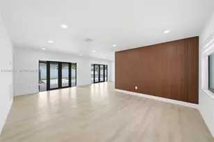 7200 W 12th Ave, Hialeah, FL 33014 - Photo 18