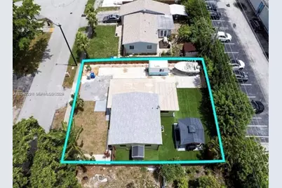 2730 NE 16th Ave, Pompano Beach, FL 33064 - Photo 2