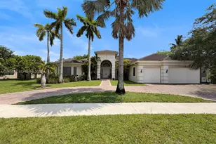 15298 SW 34th St, Davie, FL 33331 - Photo 8