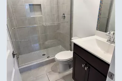 1019 SE 24th Ter, Homestead, FL 33035 - Photo 12