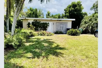 2616 NE 214th St, Miami, FL 33180 - Photo 1