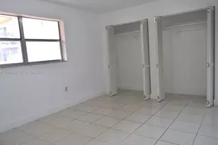 1910 W 56th St, Hialeah, FL 33012 - Photo 18