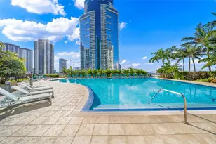 888 Biscayne Blvd, Miami, FL 33132 - Photo 38