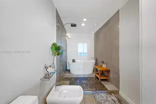 888 Biscayne Blvd, Miami, FL 33132 - Photo 26