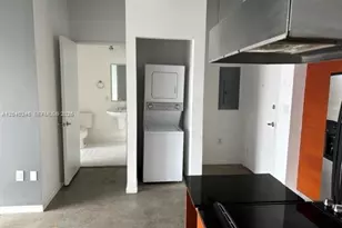 10 SW South River Dr, Miami, FL 33130 - Photo 12