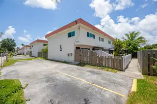 1450 NE 151st St, Miami, FL 33162 - Photo 24