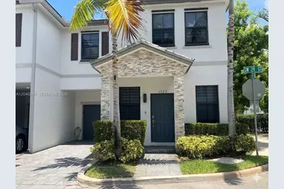 1523 SW 29th St #1523, Fort Lauderdale, FL 33315 - Photo 1