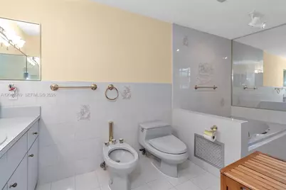 5309 Alton Rd, Miami Beach, FL 33140 - Photo 22