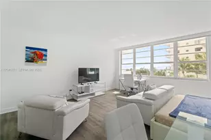 100 Lincoln Rd, Miami Beach, FL 33139 - Photo 6