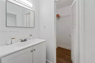 100 Lincoln Rd, Miami Beach, FL 33139 - Photo 12