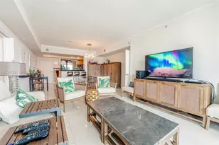 325 S Biscayne Blvd, Miami, FL 33131 - Photo 12