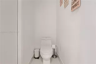 650 NE 32nd St, Miami, FL 33137 - Photo 20