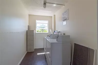 611 NE 14th Ave #206, Fort Lauderdale, FL 33304 - Photo 18