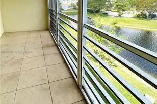 4031 Harwood D, Deerfield Beach, FL 33442 - Photo 4