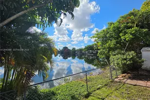 1529 SW 131st Ave, Miami, FL 33184 - Photo 6