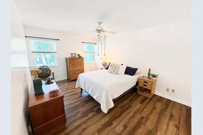 860 SE 6th Ave #409, Deerfield Beach, FL 33441 - Photo 2