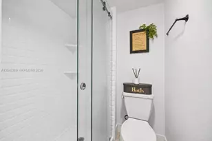 860 SE 6th Ave, Deerfield Beach, FL 33441 - Photo 6