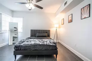 1007 Bay Dr, Miami Beach, FL 33141 - Photo 10