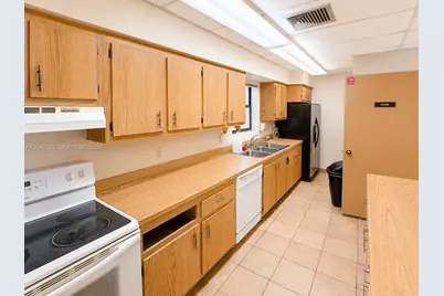 4550 NW 18th Ave #606, Deerfield Beach, FL 33064 - Photo 38