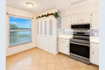 4550 NW 18th Ave #606, Deerfield Beach, FL 33064 - Photo 8