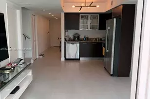 41 SE 5th St, Miami, FL 33131 - Photo 12