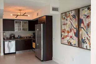 41 SE 5th St, Miami, FL 33131 - Photo 10