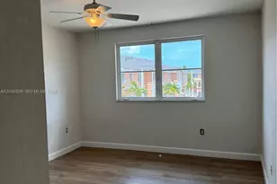 17640 NW 73rd Ave, Hialeah, FL 33015 - Photo 6