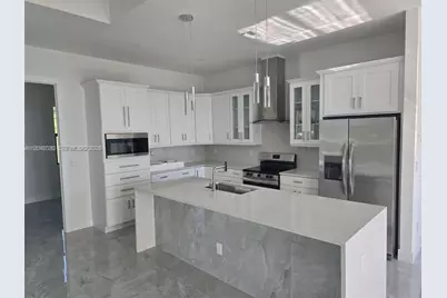 815 Anaconda Ave S, Lehigh Acres, FL 33974 - Photo 6