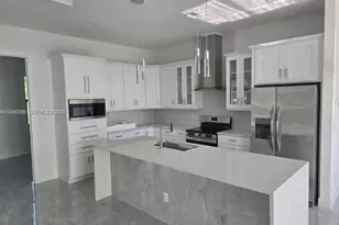 815 Anaconda Ave S, Lehigh Acres, FL 33974 - Photo 6
