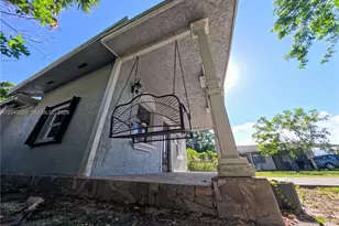 2218 Harding St, Hollywood, FL 33020 - Photo 14
