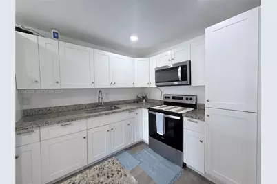 6780 W 2nd Ct #212, Hialeah, FL 33012 - Photo 12