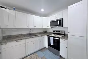 6780 W 2nd Ct, Hialeah, FL 33012 - Photo 12