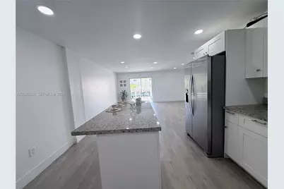 6780 W 2nd Ct #212, Hialeah, FL 33012 - Photo 14