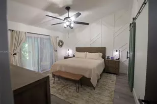 8356 NW 37th Pl, Sunrise, FL 33351 - Photo 2