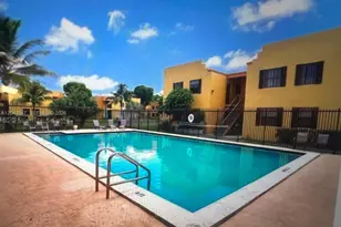 636 NW 114th Ave, Sweetwater, FL 33172 - Photo 4