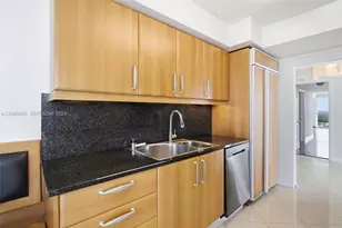 16500 Collins Ave, Sunny Isles Beach, FL 33160 - Photo 20