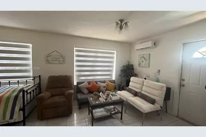 10450 NW 19th St, Pembroke Pines, FL 33026 - Photo 6