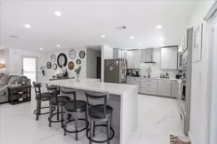 10450 NW 19th St, Pembroke Pines, FL 33026 - Photo 6