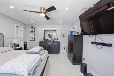 10450 NW 19th St, Pembroke Pines, FL 33026 - Photo 30