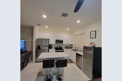 11038 W 32nd Ln #11038, Hialeah, FL 33018 - Photo 6