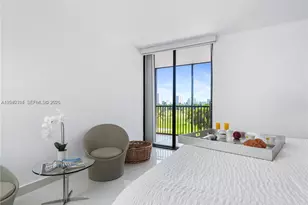 20379 W Country Club Dr, Aventura, FL 33180 - Photo 10