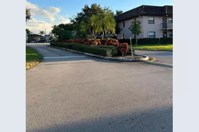 10325 NW 11th St #101, Pembroke Pines, FL 33026 - Photo 40