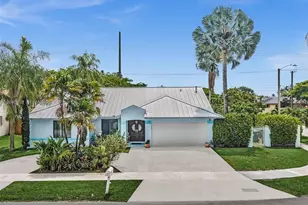 16951 SW 147th Ct, Miami, FL 33187 - Photo 2