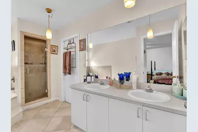 16951 SW 147th Ct, Miami, FL 33187 - Photo 28