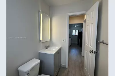 1330 W 29th St #37, Hialeah, FL 33012 - Photo 16