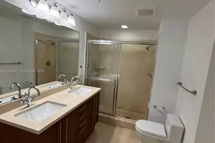 79 SW 12th St, Miami, FL 33130 - Photo 18