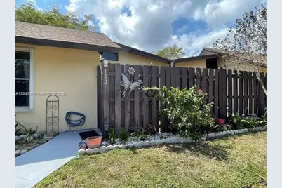 112 Fox Rd #2-50, Hollywood, FL 33024 - Photo 1